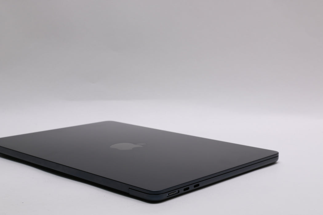 13" 2022, MacBook Air, MC7X4LL/A, Apple M2, 16GB, 256GB SSD, 8C — photo 9 of 13