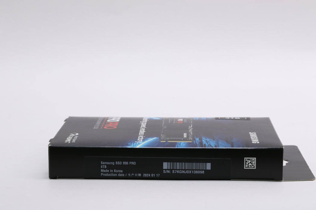Brand New! Samsung 990 Pro 4TB PCIe 4.0 NVME M.2 SSD (MZ-V9P4T0) — photo 3 of 4