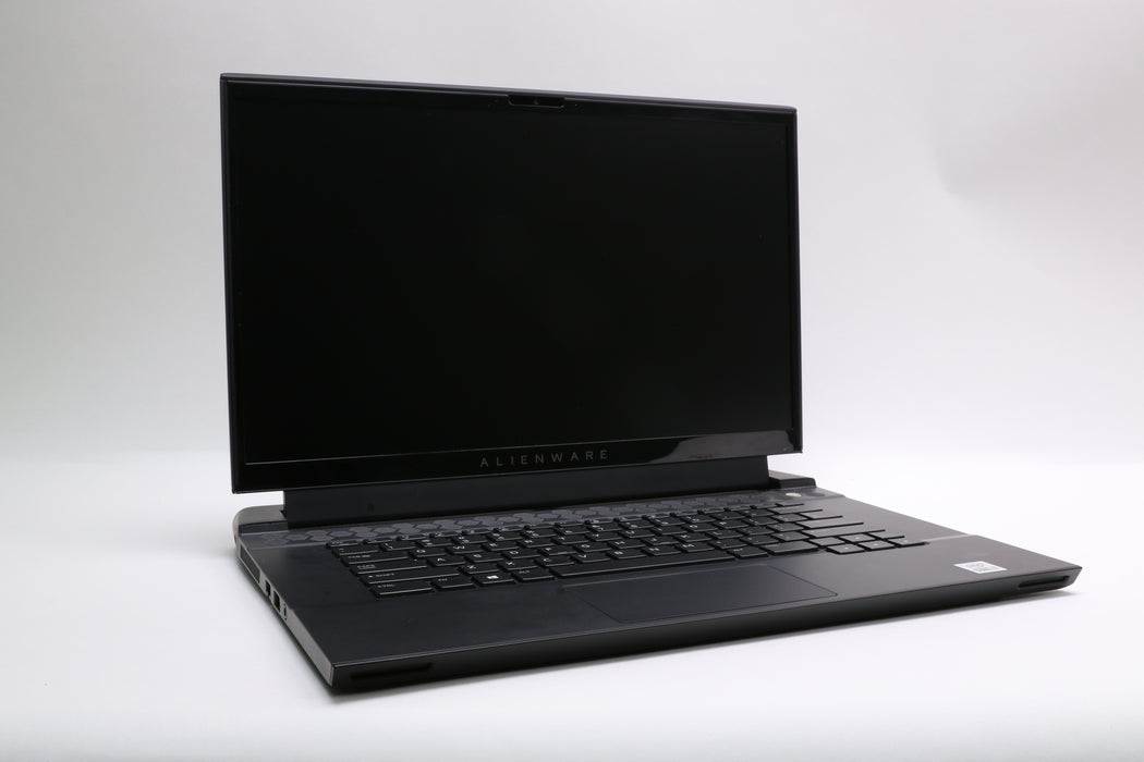 15" Alienware M15 R4, i7-10870H, 16GB, 512GB SSD, RTX 3070 Laptop GPU