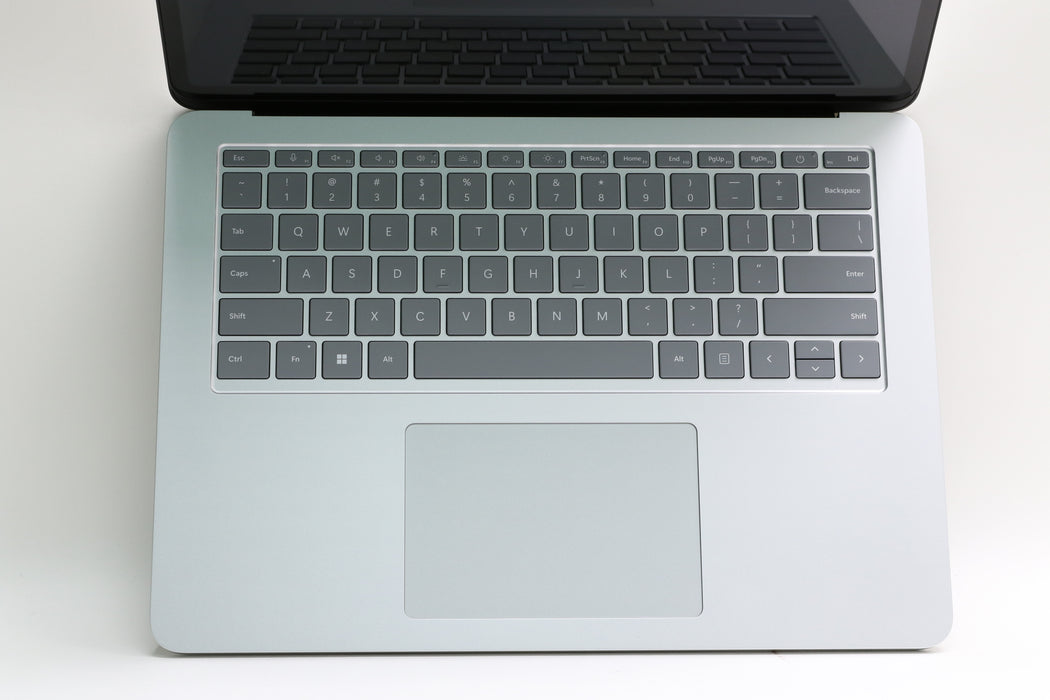 14" Microsoft Surface Laptop Studio 2, i7-13800H, 32GB, 1TB, RTX 4050, Touch!
