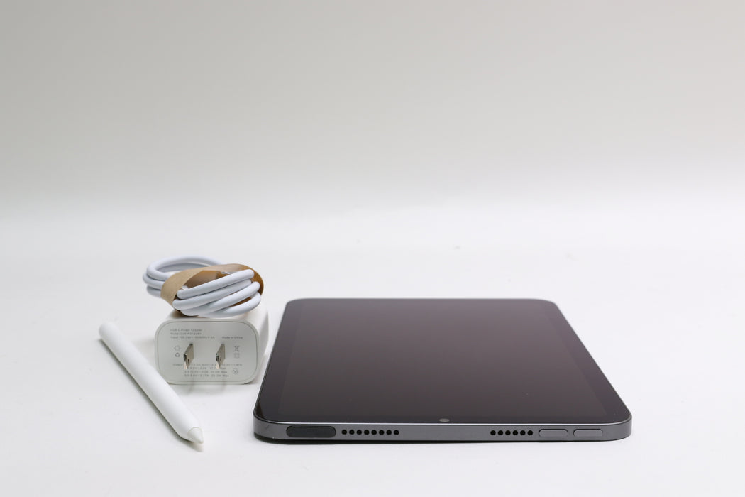iPad mini 6th Gen, 256GB, Wifi, Space Gray, MK7T3LL/A + Pencil!