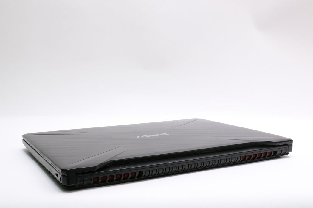 15" Asus Tuf Gaming FX505DT, AMD Ryzen 7 3750H, 32GB, 1TB SSD, 1TB HDD, GTX 1650