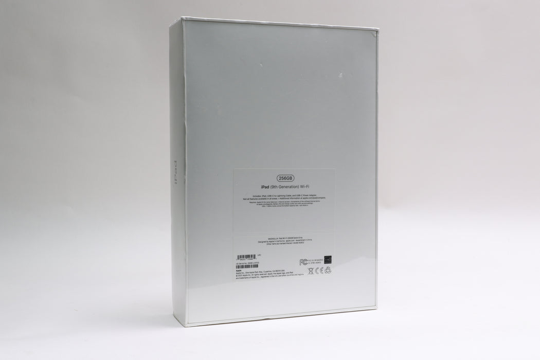 Brand New! 10.2" iPad 9th Generation, 256GB, Wi-Fi Only, Space Gray, MK2N3LL/A — photo 2 of 4