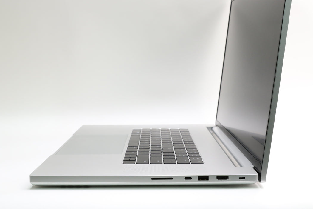 18" QHD+ Razer Blade 18 Rz09-0484, i9-13950HX, 32GB, 1TB SSD, RTX 4080