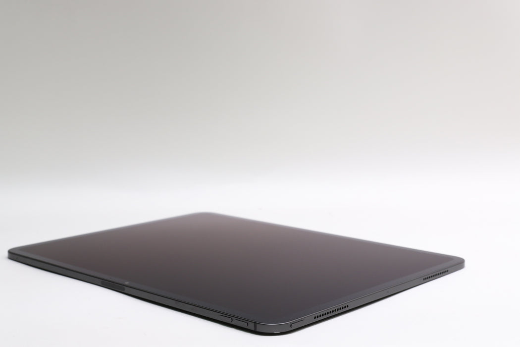 iPad Pro 13" M4, 2TB, Wi-Fi Only, Space Black, NWRH3LL/A + Keyboard