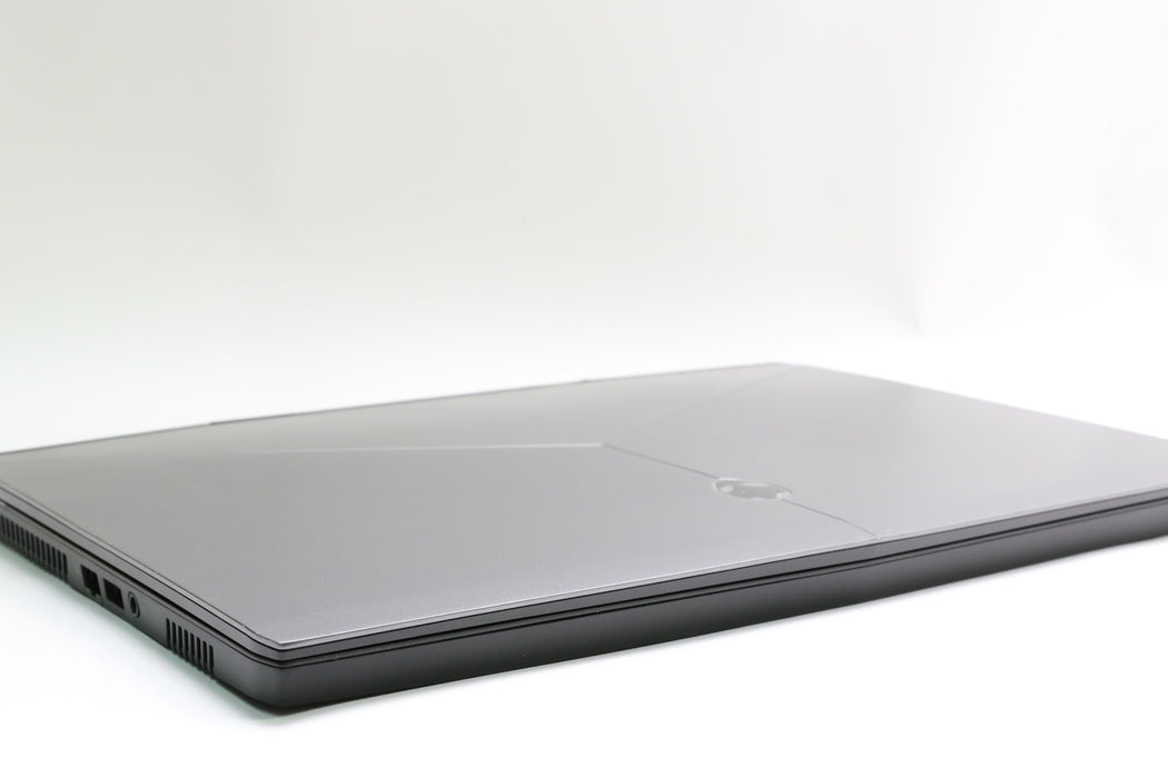 15.6" Alienware, M15, i7-8750H 2.20GHz, 16GB, 1TB HDD & 2TB SSD, GTX 1060