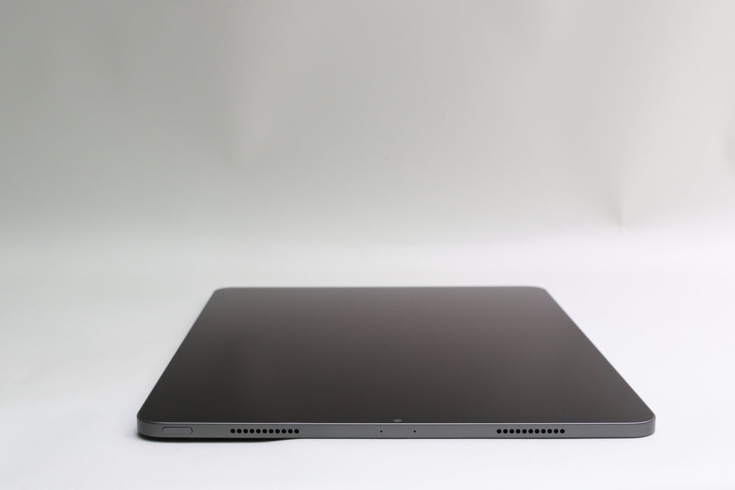 iPad Pro, 5th gen, 128GB, Wi-Fi Only, Space Gray, MHNF3LL/A 12.9”