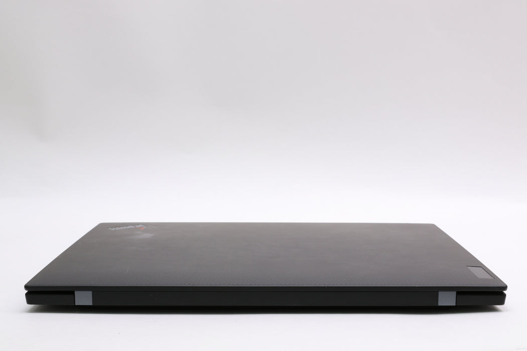 14" UHD+ Lenovo ThinkPad X1 Carbon Gen 10, i7-1270P, 32GB, 512GB SSD — photo 8 of 13