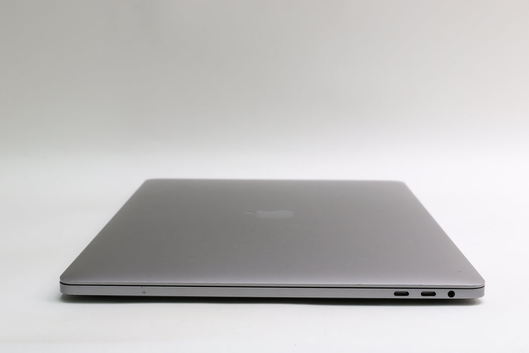 100%BATT 15" 2017, MacBook Pro, BTO, i7-7700HQ, 16GB, 512GB SSD, Radeon Pro 555