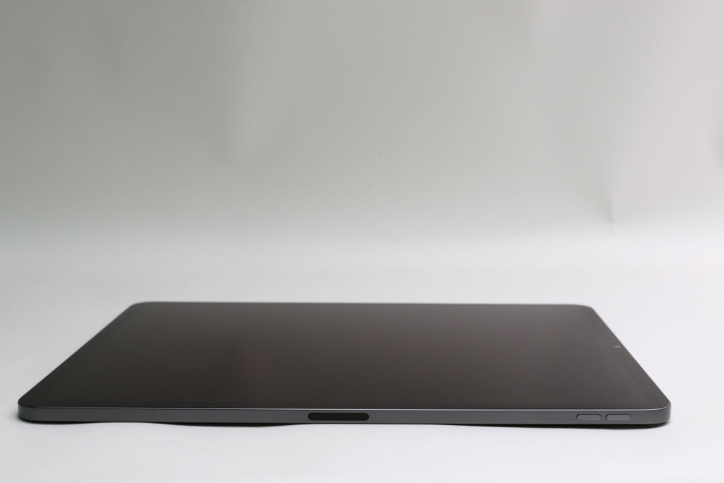iPad Pro, 5th gen, 128GB, Wi-Fi Only, Space Gray, MHNF3LL/A 12.9”