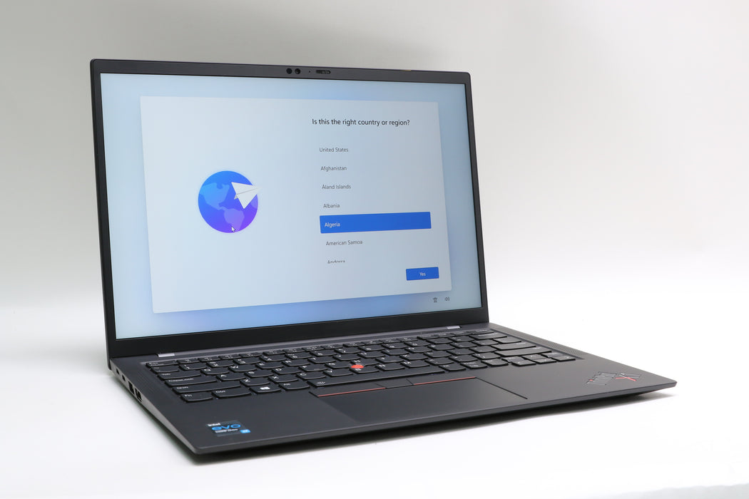 14" UHD+ Lenovo Thinkpad X1 Carbon Gen 9, i7-1185G7 3.00GHz, 16GB, 512GB SSD