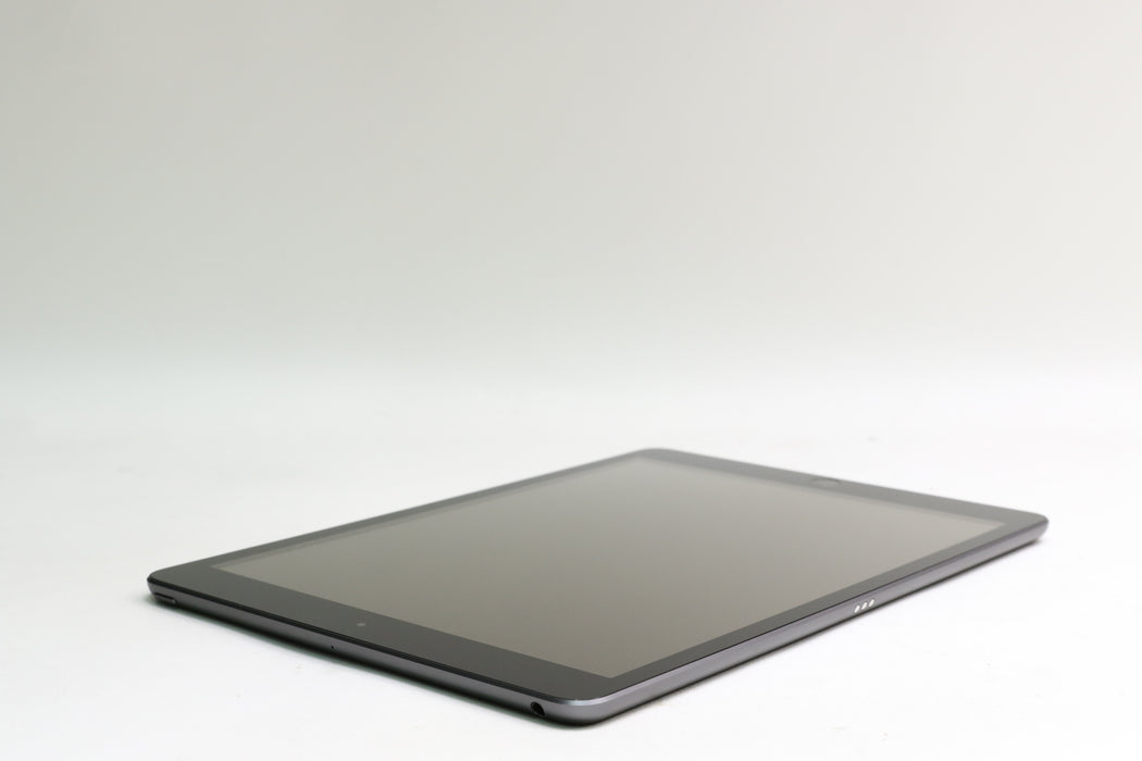iPad 7th Gen, 128GB, Wi-Fi Only, Space Gray, MW772LL/A 10.2”