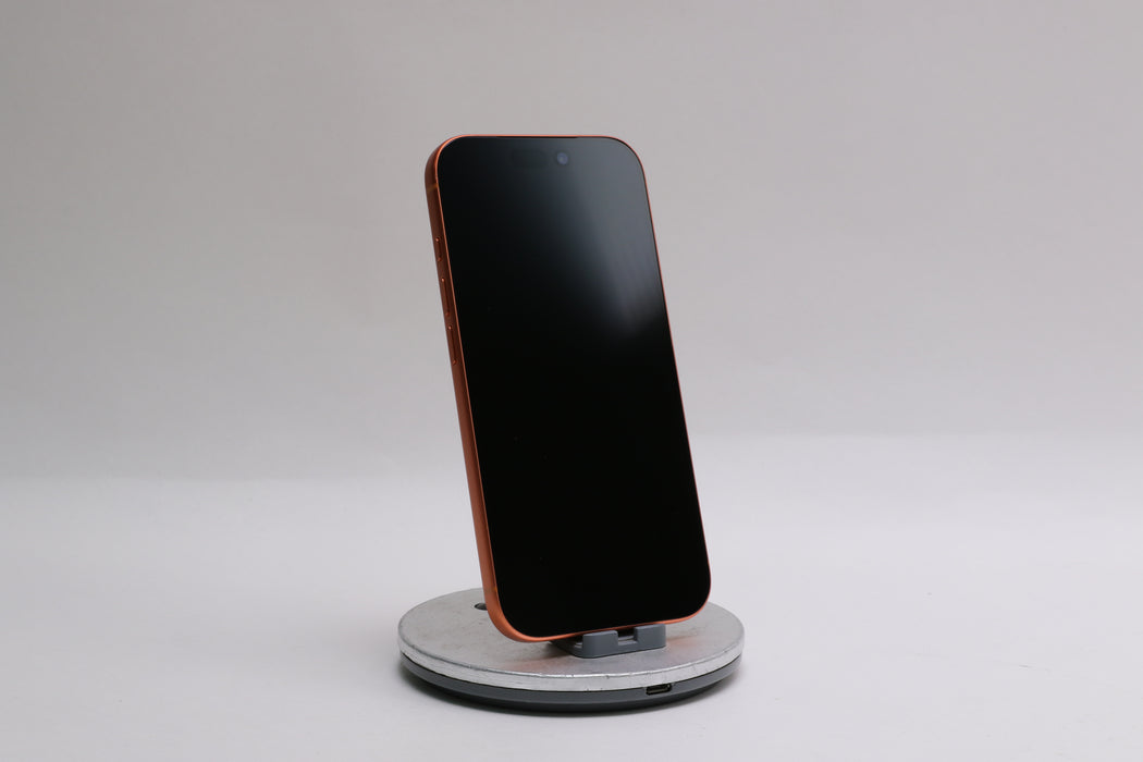 Apple iPhone 17 Pro, 256GB, Unlocked, Cosmic Orange, NG7L4LL/A — photo 3 of 13