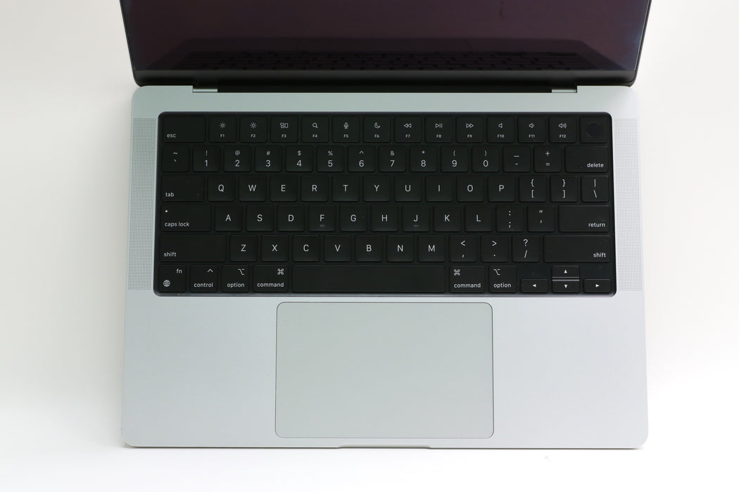 14" 2021 Macbook Pro, 3.20 GHz Apple M1 Max, 32GB, 4TB SSD, 32C