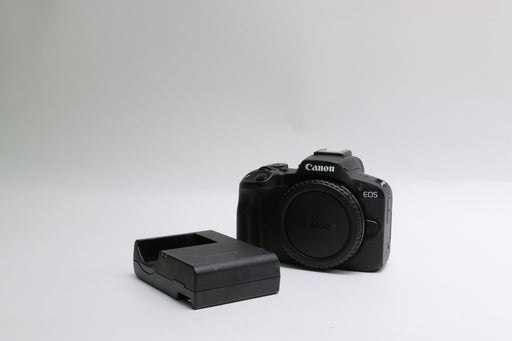 Canon EOS R50 Mirrorless Camera w/ Very Low Shutter Count of <1,000!