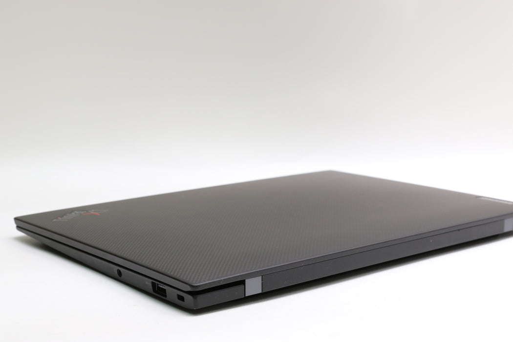 14" UHD+ Lenovo Thinkpad X1 Carbon Gen 10, i7-1270P, 32GB, 512GB SSD