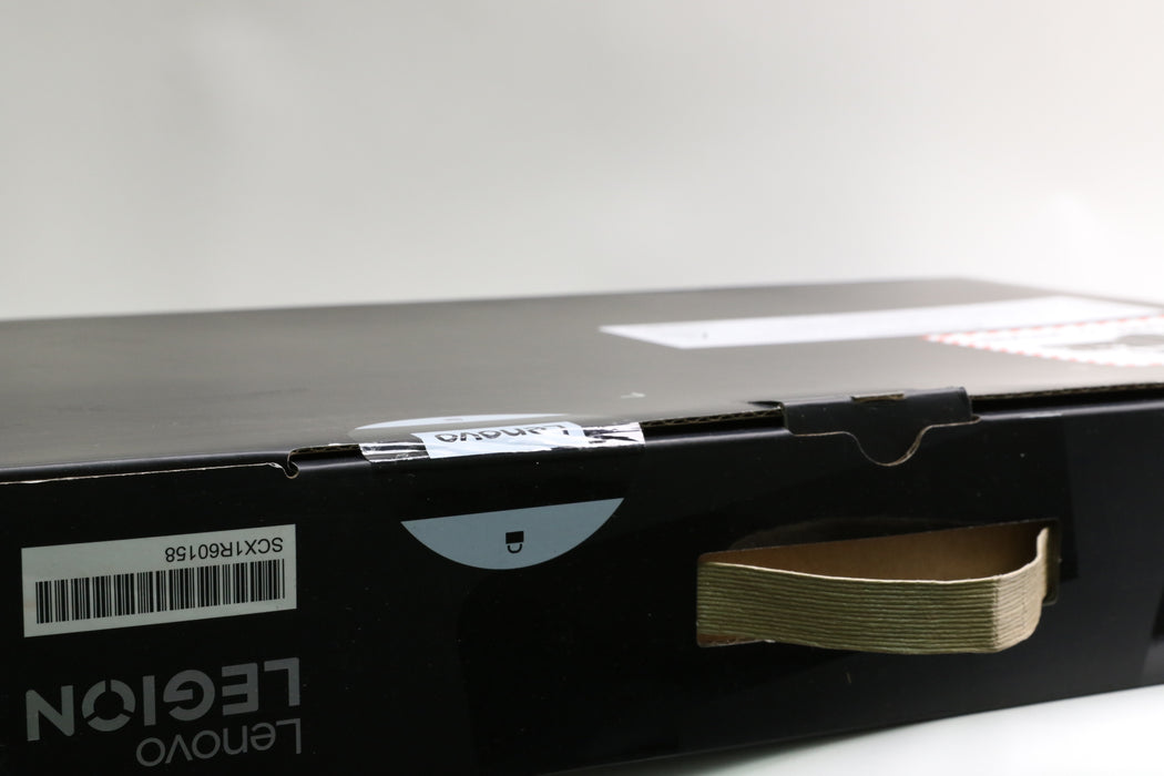 Sealed! 16" Lenovo Legion Pro 7 16iax10h, Ultra 9 275HX, 32GB, 1TB, RTX 5090