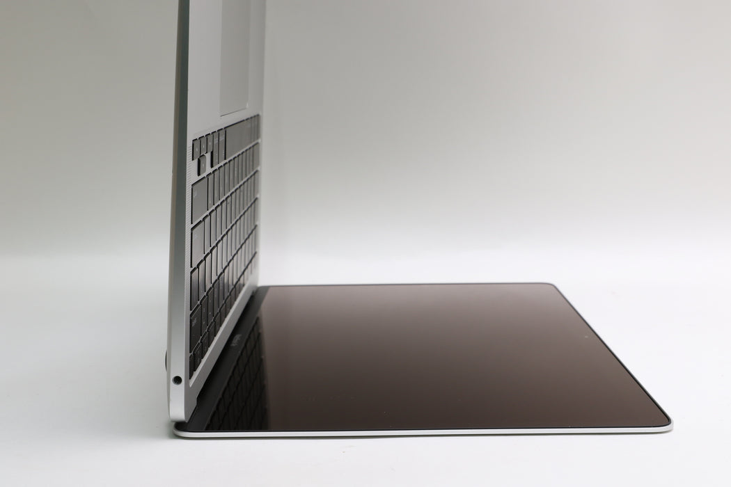 13" QHD+ 2020, MacBook Air, BTO, Apple M1, 16GB, 256GB SSD, 7C