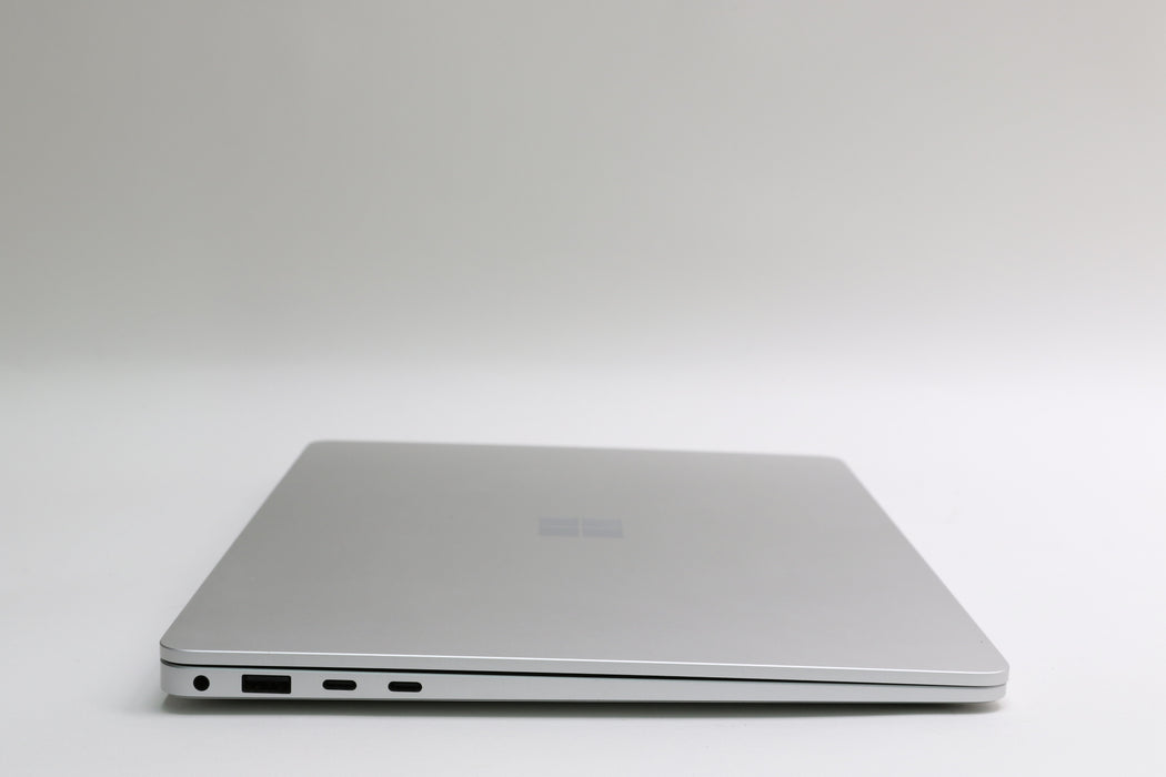 13" Microsoft Surface Laptop, 7th Edition, Snapdragon X 10-core, 16GB, 256GB SSD
