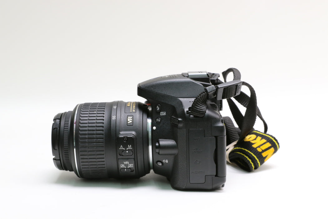 Nikon D5300, AF-S Nikkor 50mm 1.8G, AF-S DX Nikkor 18-55mm 1:3.5-5.6g VR