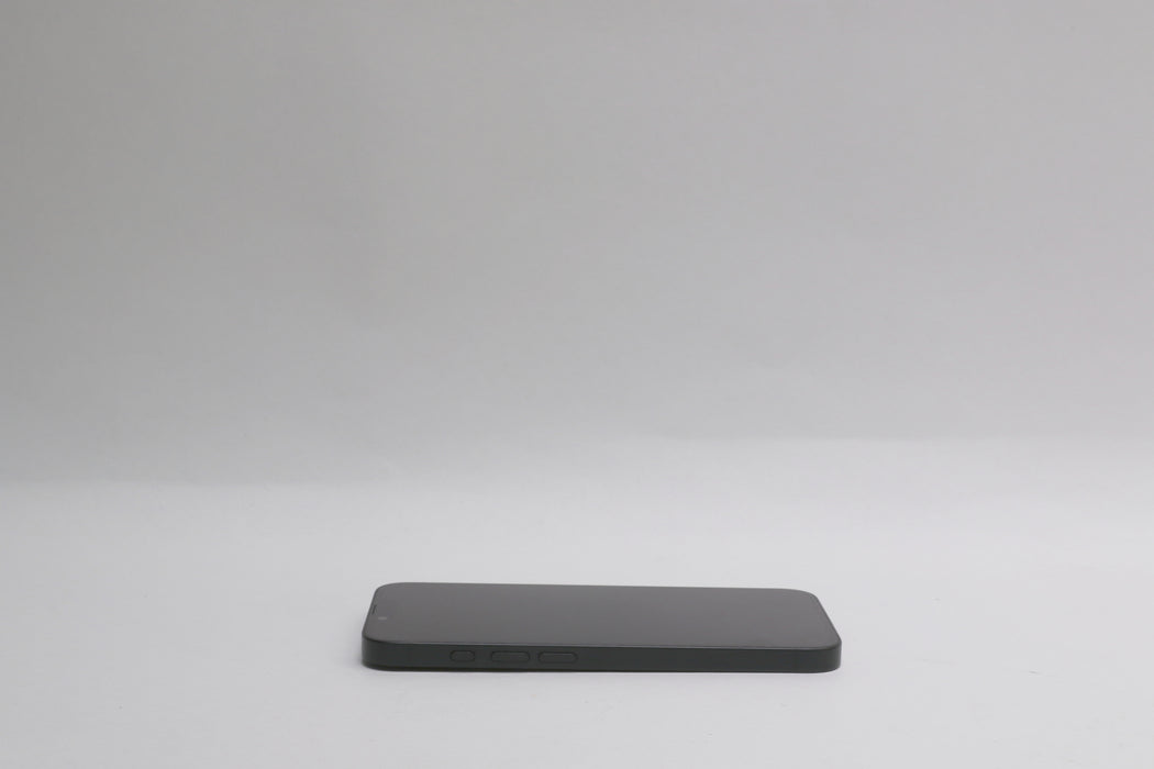 Apple iPhone 17e, 256GB, Unlocked, Black, MHRN4LL/A — photo 7 of 13