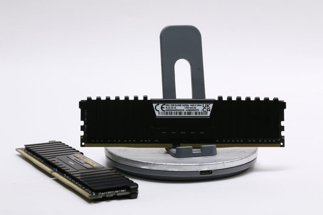 Corsair Vengeance LPX 32GB (2x16GB) DDR4 3600MHz DIMM — photo 2 of 3