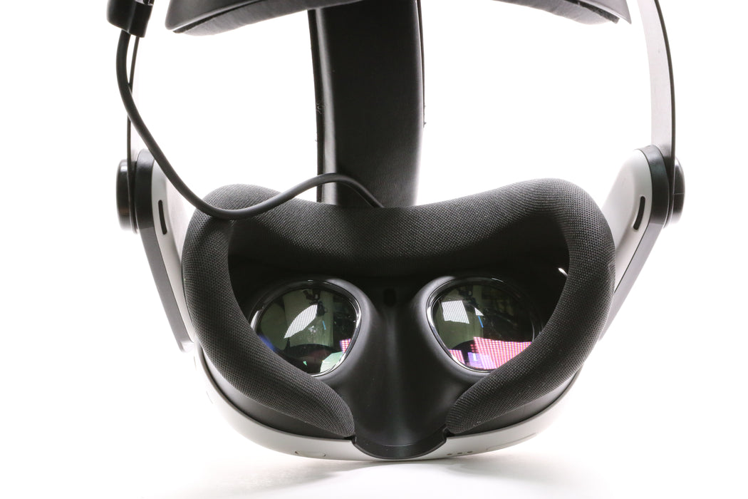 Meta Quest 3 512GB VR Headset w/ Controllers