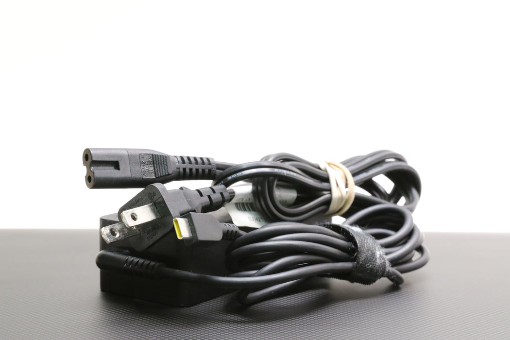 14" UHD+ Lenovo Thinkpad X1 Carbon Gen 10, i7-1270P, 32GB, 512GB SSD