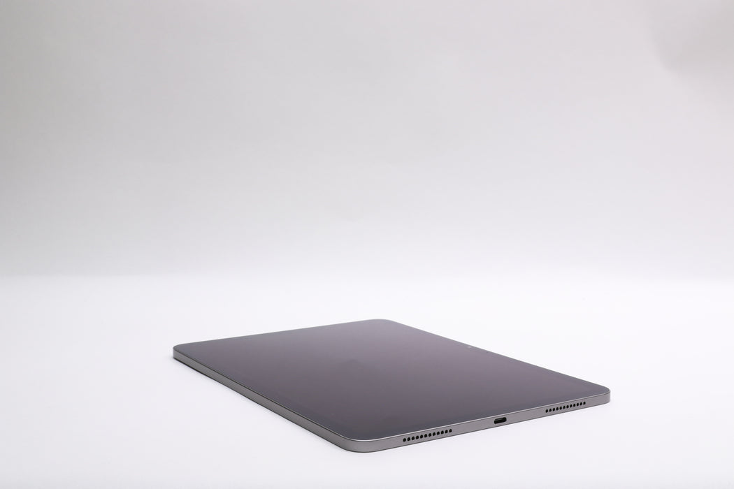 11" iPad Air M2, 128GB, Wi-Fi Only, Space Gray, MUWC3LL/A w/ Apple Pencil!