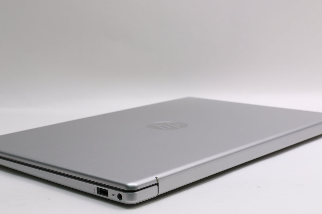 15" HP Notebook 15-fd0127dx, i7-1355U, 16GB, 512GB SSD, Touch, 100% Battery!
