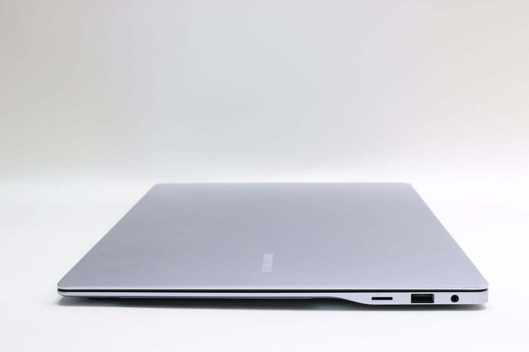 16" Samsung, Galaxy Book4 Edge, Snapdragon X Elite, 16GB, 512GB, AMOLED, Touch!
