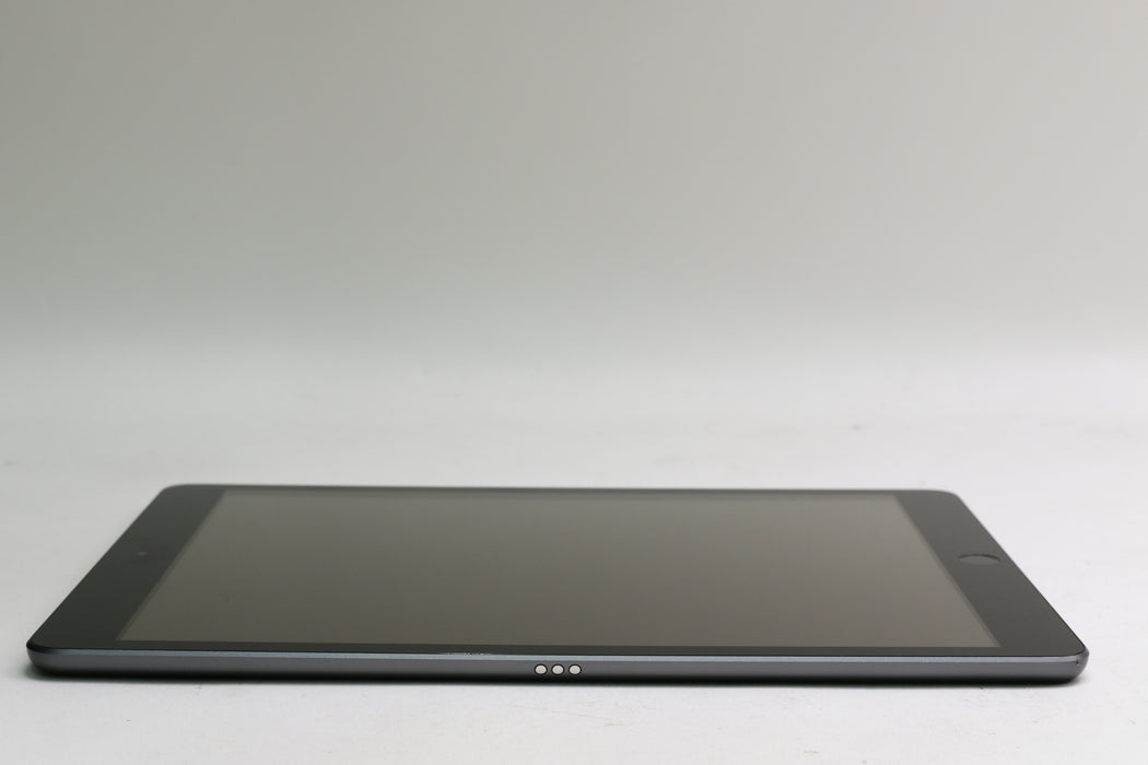 iPad 7th Gen, 128GB, Wi-Fi Only, Space Gray, MW772LL/A 10.2”
