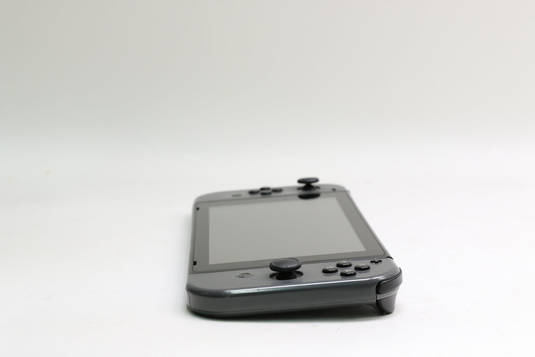Nintendo Switch, HAC-001, 32GB w/ Gray Joy-Cons