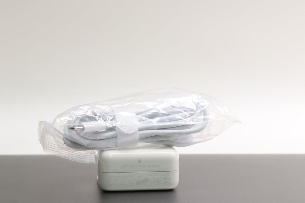 13" QHD+ 2017, MacBook Pro, BTO, i7-7567U, 16GB, 512GB SSD