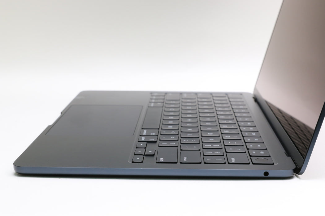 13" 2025, Macbook Air, MW123LL/A, 4.4 GHz Apple M4, 16GB, 256GB SSD, 8C