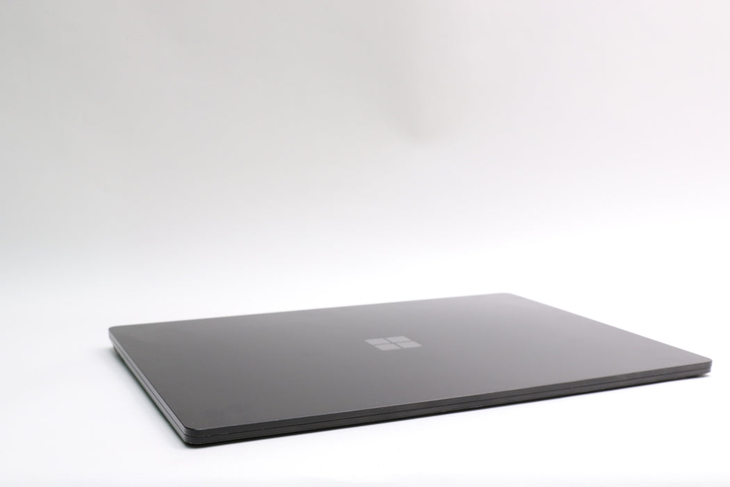 15" Microsoft Surface Laptop 4, i7-1185G7, 32GB, 1TB SSD, Touchscreen
