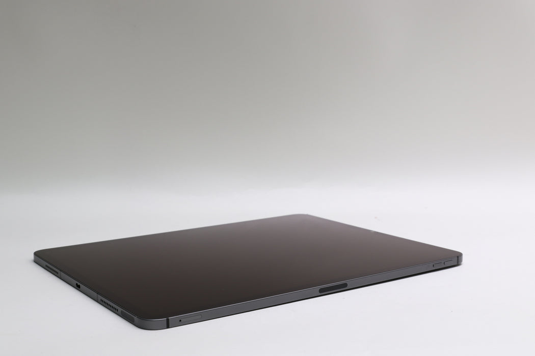 iPad Pro 12.9" M1, 5th Gen, 256GB, Unlocked, Space Gray, MHNW3LL/A