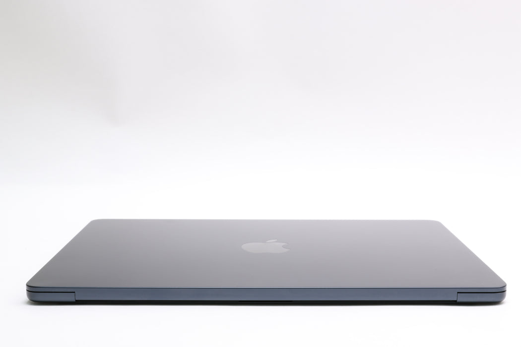 13" 2026, MacBook Air, MDHE4LL/A, Apple M5, 16GB, 512GB SSD, 8C, 100% Battery — photo 8 of 13