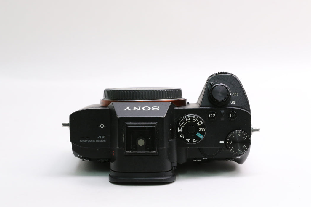 Sony Alpha a7R III Mirrorless Camera