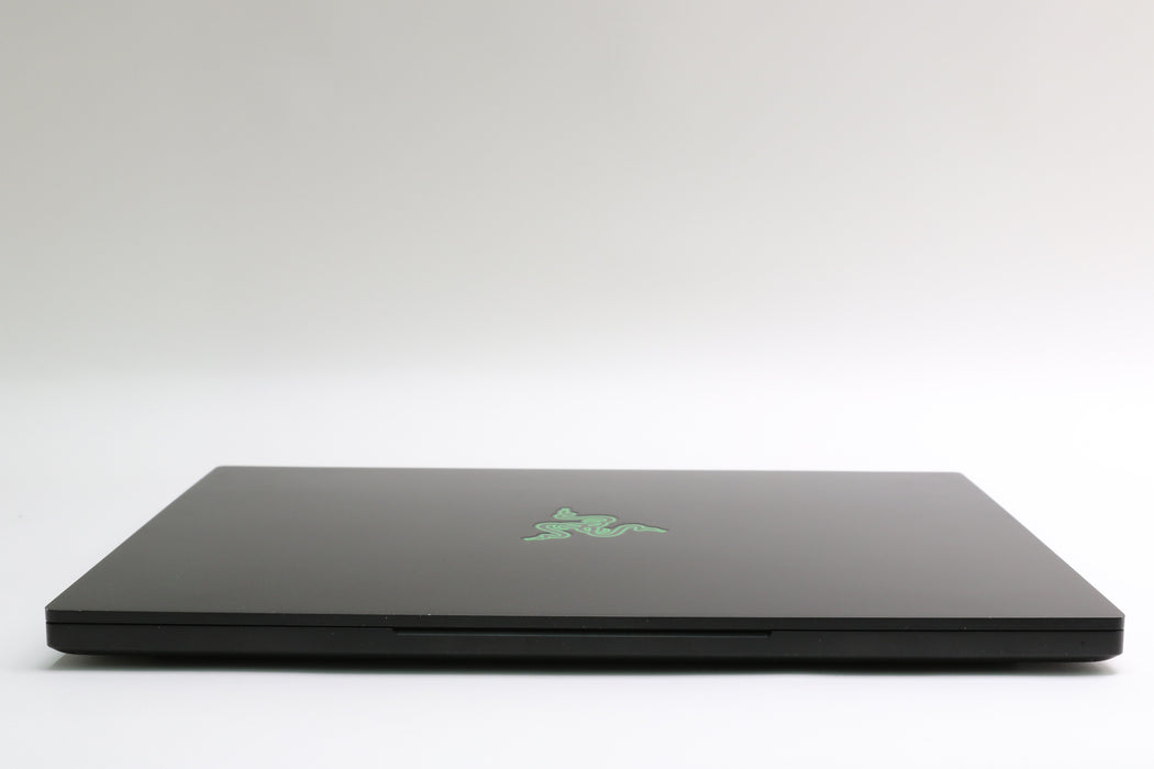 100%BATT 14" QHD Razer Blade, AMD Ryzen 9 5900HX, 16GB, 1TB SSD, RTX 3070