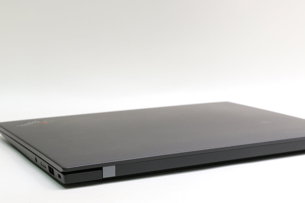 14" UHD+ Lenovo Thinkpad X1 Carbon Gen 10, i7-1270P, 32GB, 1TB SSD