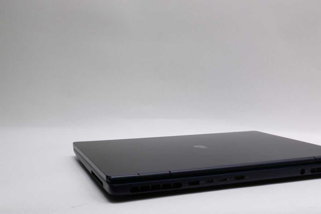 16" QHD+ Alienware 16 Aurora AC16250, 7 240H, 16GB, 512GB SSD, RTX 5050 — photo 7 of 13