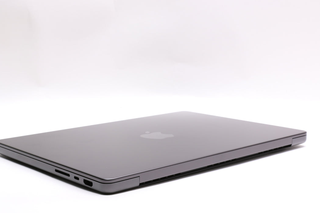14" 2025 MacBook Pro, MDE34LL/A, Apple M5, 24GB, 1TB SSD, 10C