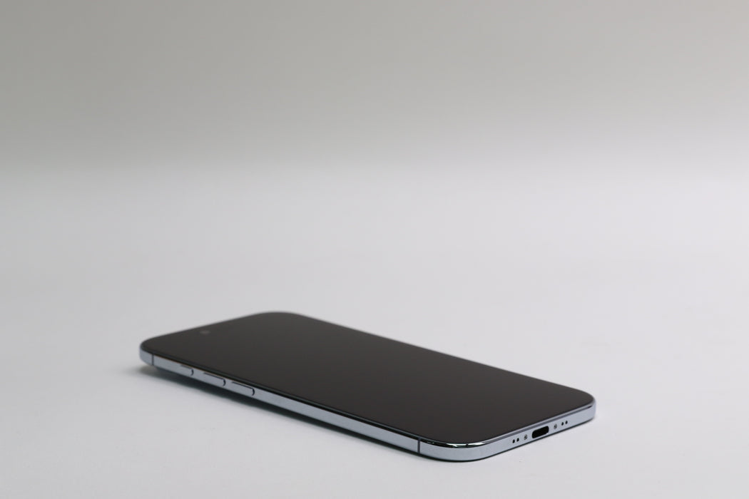 iPhone Air, 256GB, Unlocked, Sky Blue, MG1D4LL/A