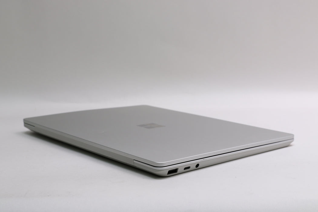 13" Microsoft Surface Laptop Go, i5-1035G1, 8GB, 256GB SSD