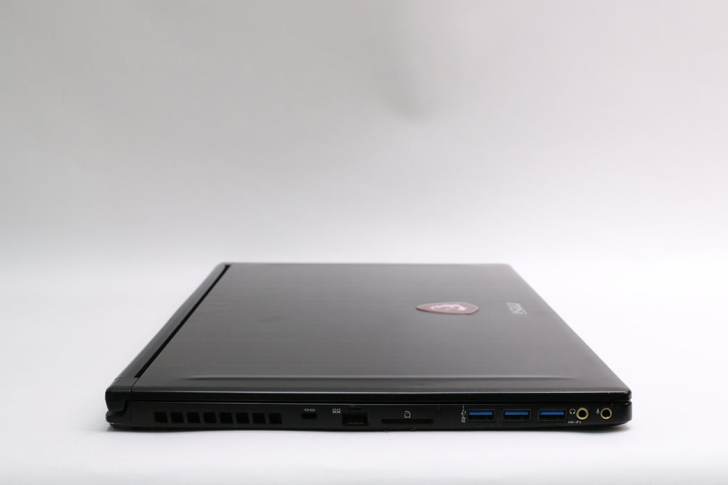 15" MSI GS63 Stealth 8RE, i7-8750H, 16GB, 1TB HDD & 256GB SSD, GTX 1060