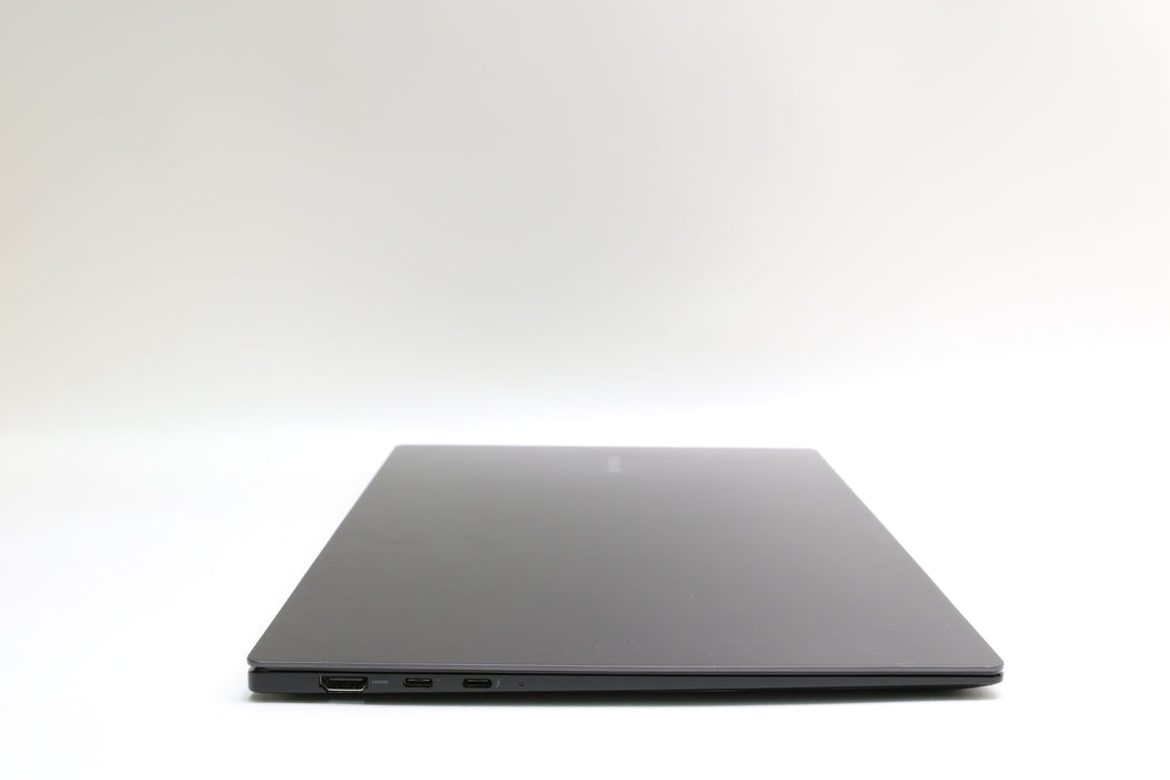15.6" Samsung, 950xed, i7-1260P, 16GB, 512GB SSD