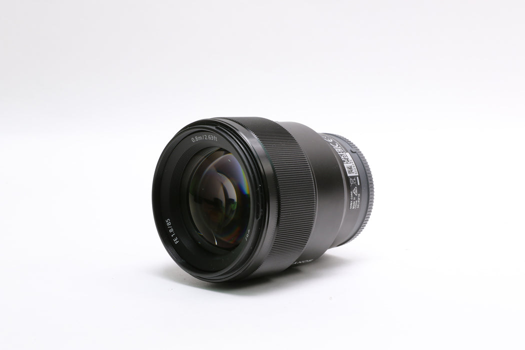 Sony FE 85mm f/1.8 Lens