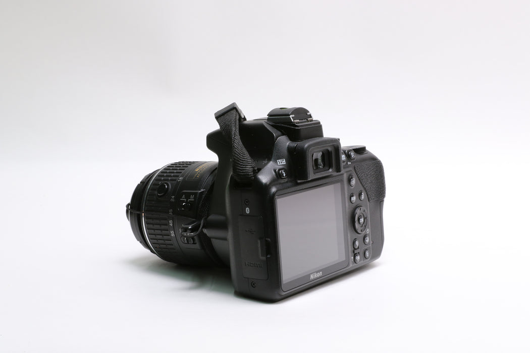 Nikon D3500 Camera w/ Nikon AF-S DX 18-55mm f/3.5-5.6G VR II, 7,273 Shutter! — photo 4 of 8