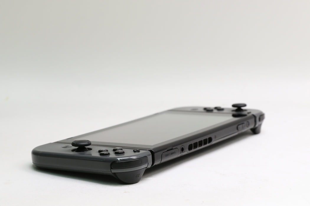 Nintendo Switch, HAC-001, 32GB w/ Gray Joy-Cons